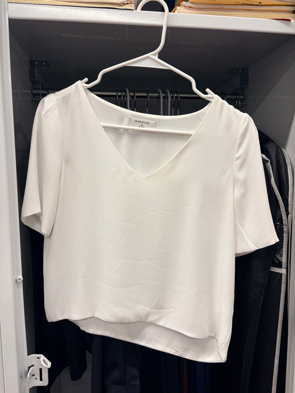 Babaton White Murphy Short Sleeve Blouse, XS
